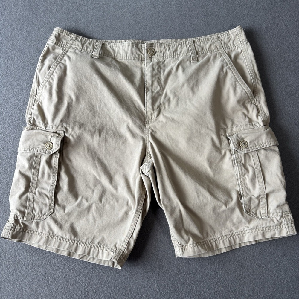 Old Navy Cargo Shorts Tan Mens 40 Khaki 100% Cotton Utility Casual Outdoor Trail